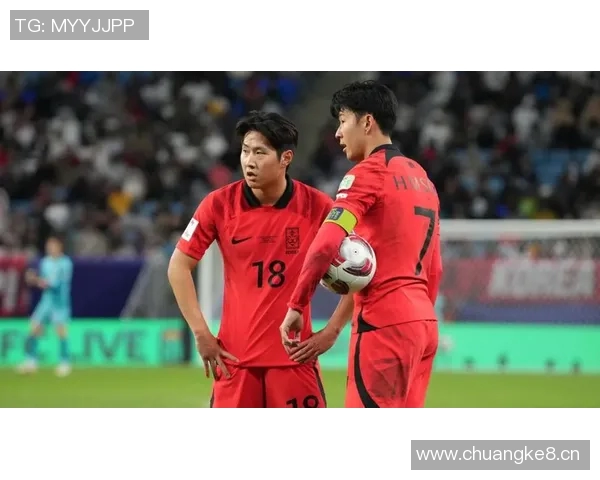 亚洲杯决赛激战正酣 强强对决见证亚洲足球新纪元的到来